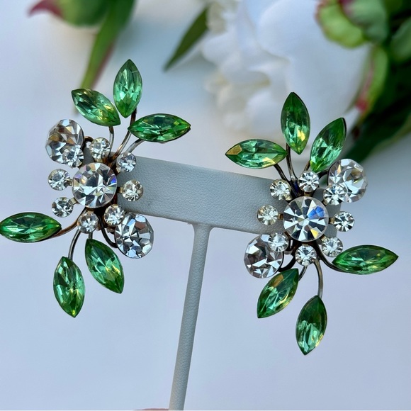 Vintage Thelma Deutsch Rhinestones Clip On Earrings